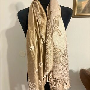 100% cashmere Beige & Gold Paisley Pashmina Scarf